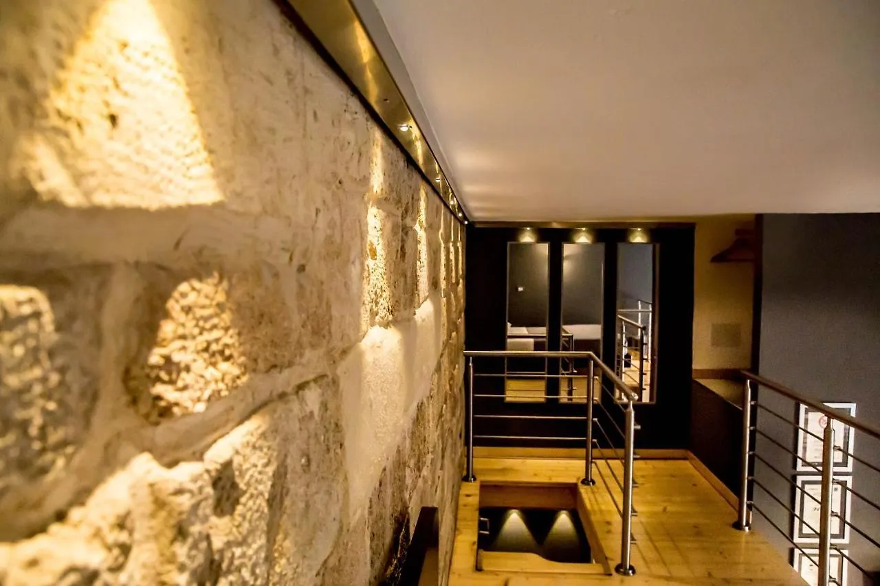 Here Mini loft Alghero 0*,  Italia